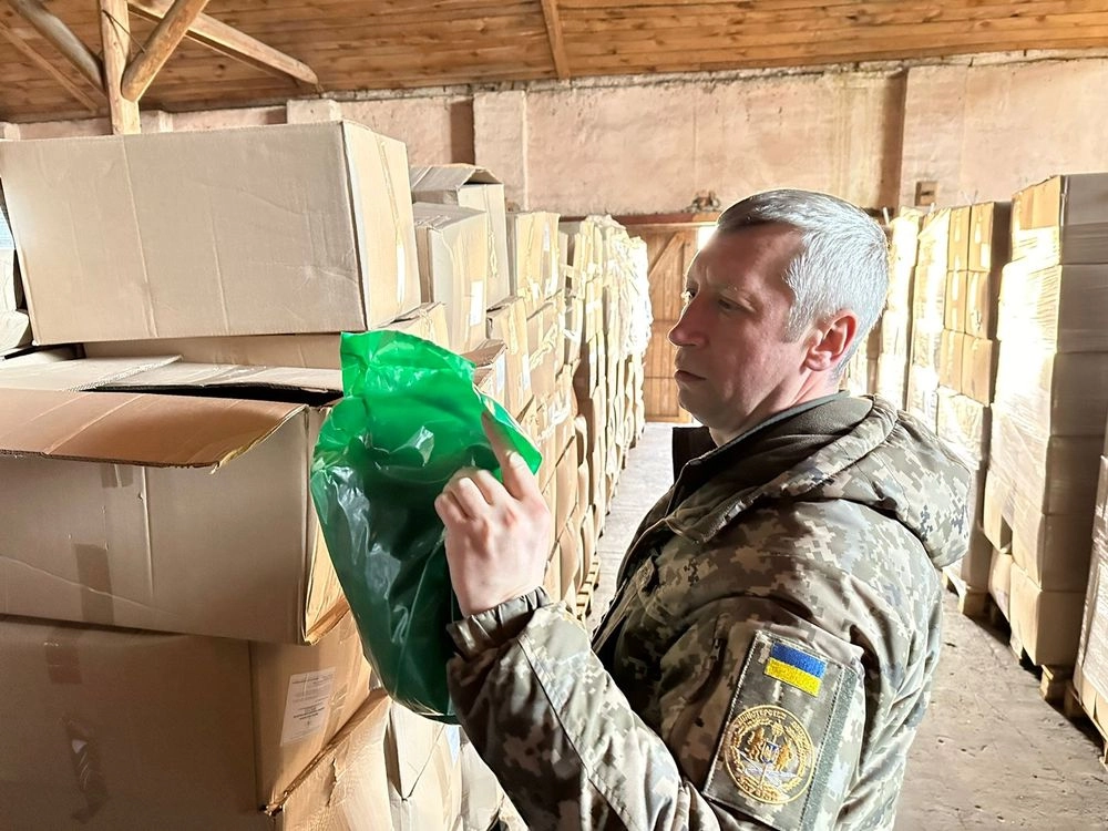 Deputy Minister of Defense inspects warehouses with food for the military unscheduled