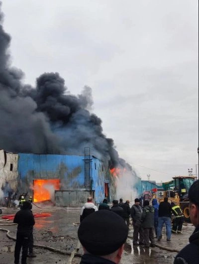 Причиною масштабної пожежі в районі аеропорту у санкт-петербурзі могла бути робота ППО