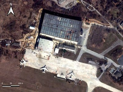 Атака дронів на завод у Таганрозі: Притула говорить, що один з літаків А-50 критично пошкоджений