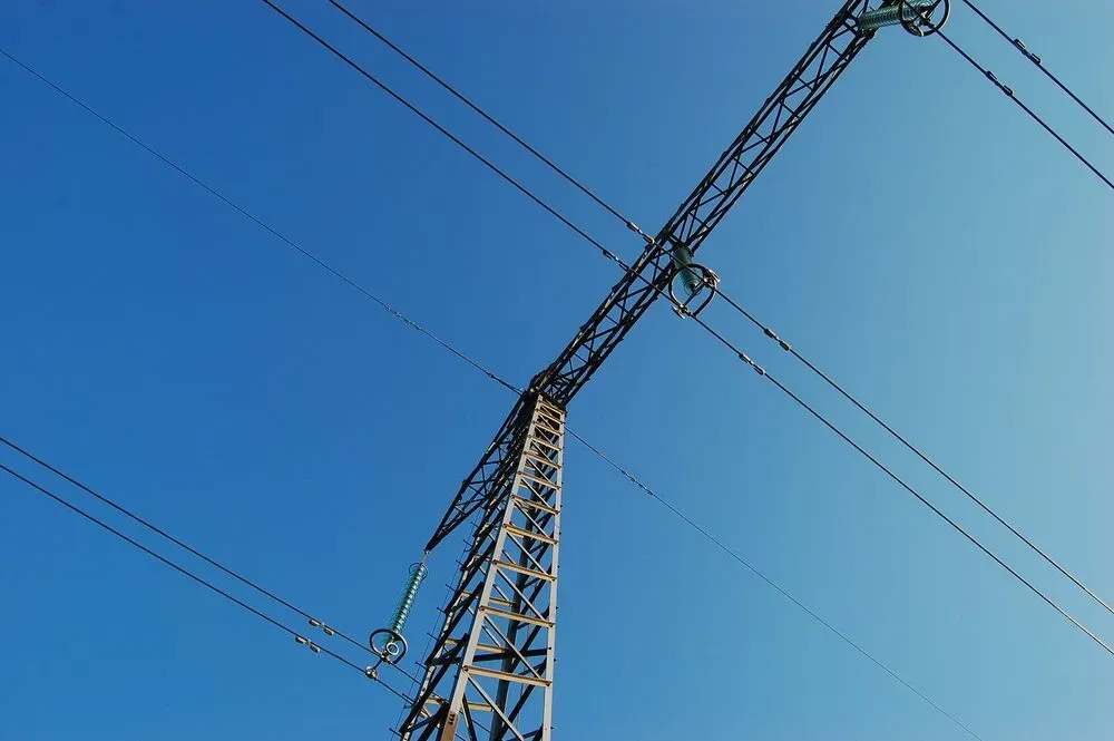 Профіцит електрики призвів до обмеження виробництва з відновлюваних джерел - Міненерго