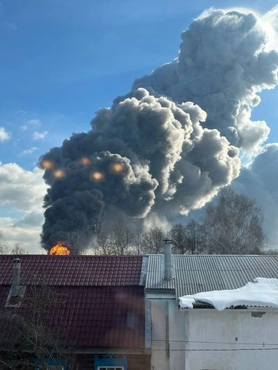 A large fire broke out in the Moscow region: a warehouse with building materials was on fire