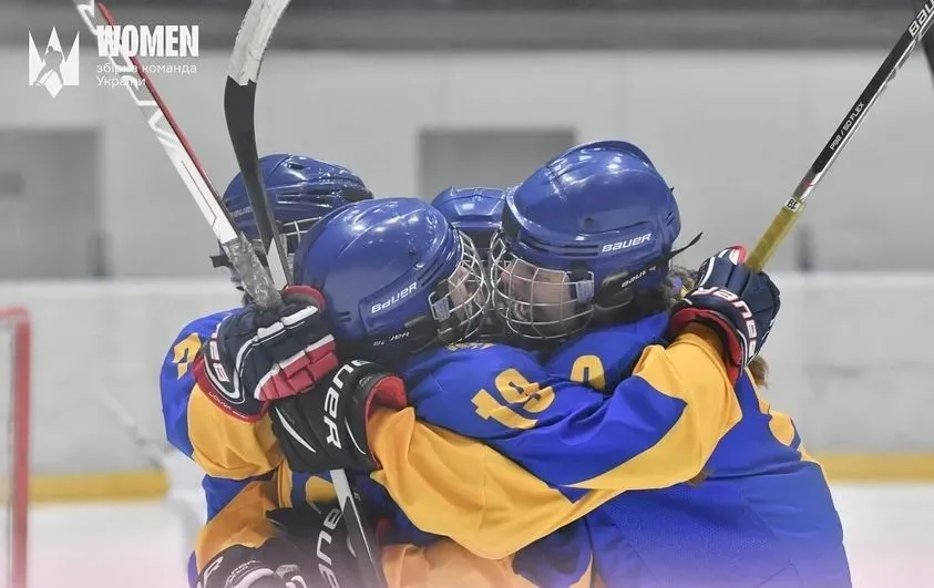 ukraine-defeats-bulgaria-9-1-in-the-first-match-of-the-womens-ice-hockey-world-cup