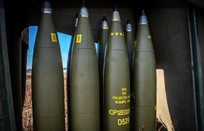 Эксперт: мировой рынок вооружения - это большая монополия, поэтому Украине сложно покупать боеприпасы
