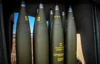 Эксперт: мировой рынок вооружения - это большая монополия, поэтому Украине сложно покупать боеприпасы