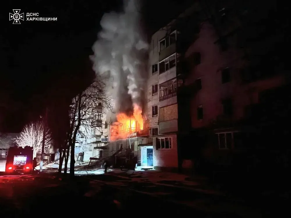 russia-drops-a-bomb-on-a-residential-building-in-kharkiv-region-no-casualties