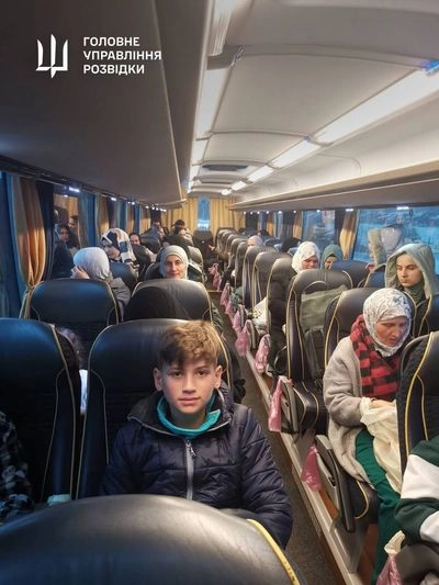 Ще 47 українців евакуювали з Сектора Газа, вони вже прямують до Одеси - розвідка