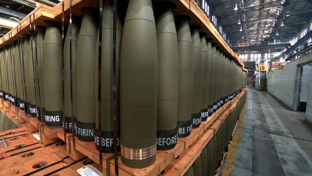 Чехія знайшла можливість закупити для України ще 200 тисяч артилерійських снарядів 