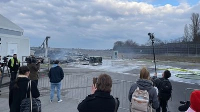 Пожар в приюте для беженцев в Берлине: сгорела палатка где жили более трех сотен украинцев