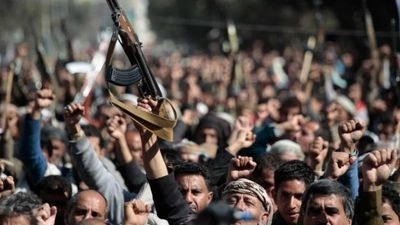 Хуситы атаковали судно у берегов Йемена