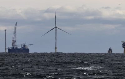 У США запустили першу морську вітряну електростанцію