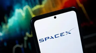 SpaceX планирует создать сеть спутников-шпионов для разведки США - Reuters