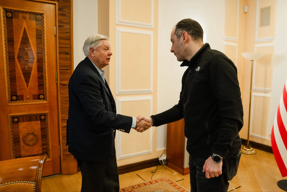 Кубраков обсудил поддержку Украины с сенатором США Грэмом
