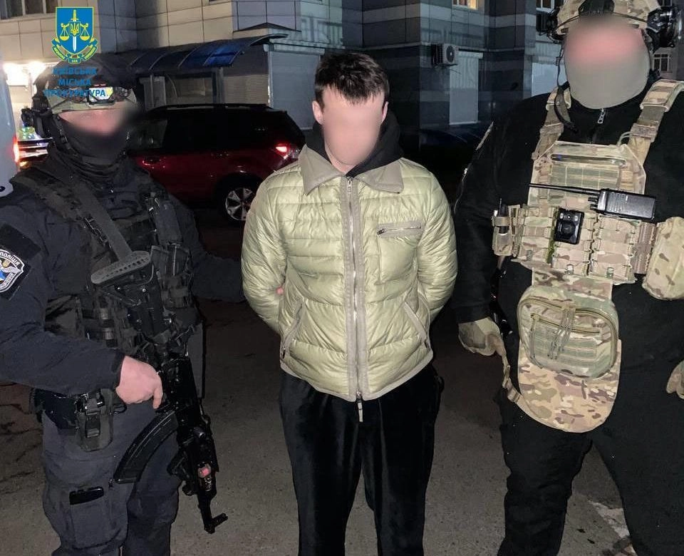 Impersonating the military: Kyiv exposes fraudsters who embezzled almost UAH 2 million in aid for the Armed Forces