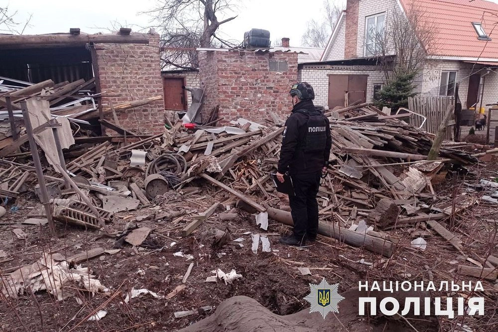 росіяни 12 разів вдарили по житловому сектору Донеччини: атакували  ракетами, стріляли с артилерії та РСЗВ 