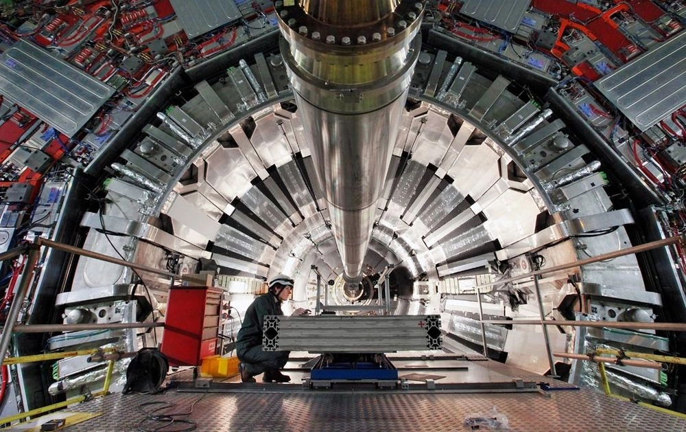 CERN откажется от сотрудничества с российскими учеными, в москве ответили