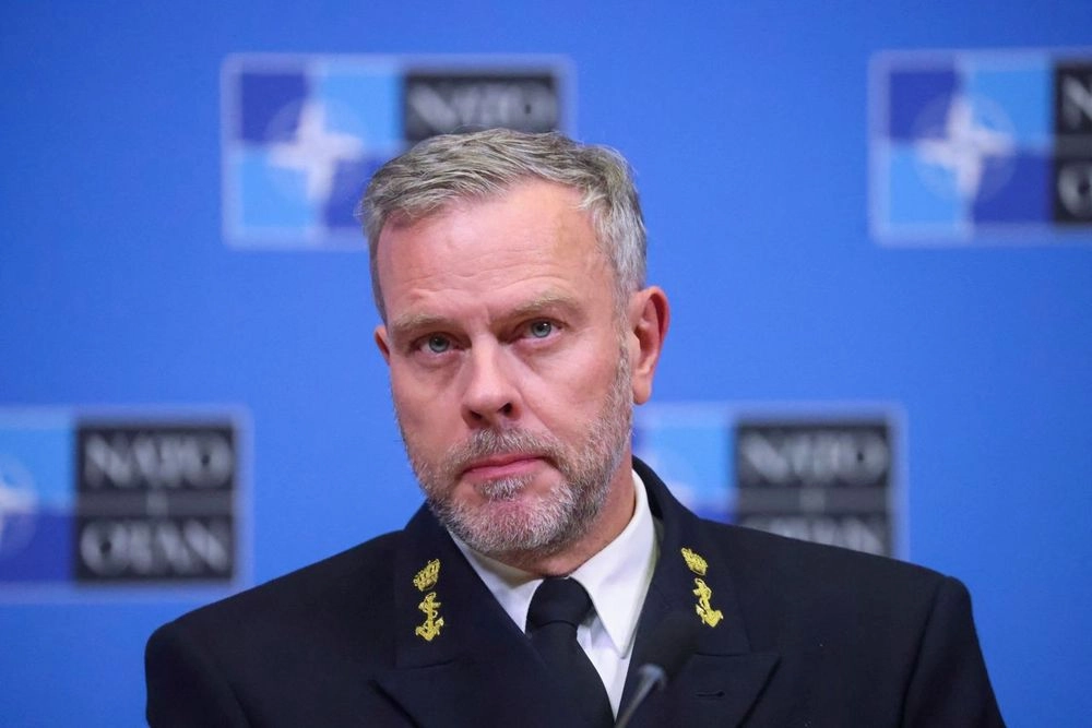 Адмирал НАТО призвал увеличить помощь Украине: мир был слишком оптимистичен в 2023 году