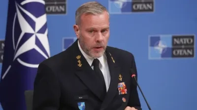 NATO admiral: russia's rhetoric on use of nuclear weapons differs from reality