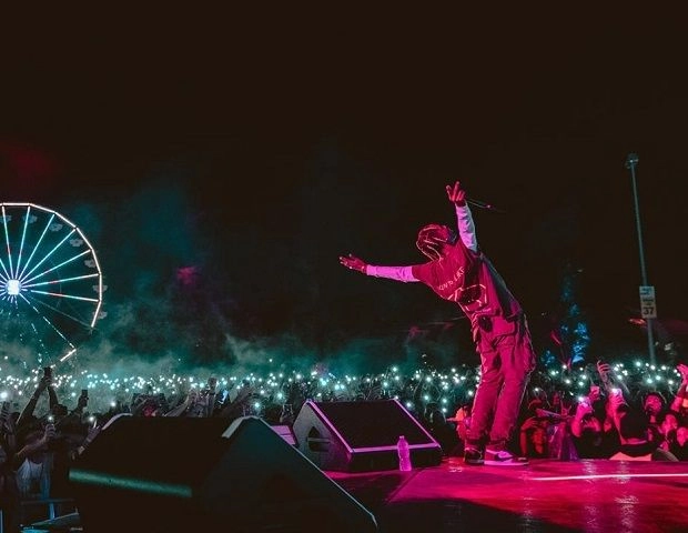 travis-scotts-fatal-concert-organizers-foresaw-astroworld-overcrowding