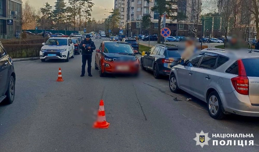 Под Киевом водитель BMW наехала на 11-летнего мальчика