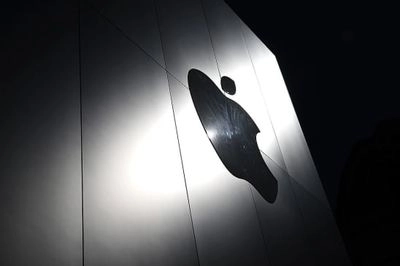 Apple's shares fell due to the antitrust proceedings of the US Department of Justice