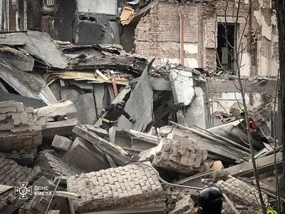 Ракетная атака рф на Киев: известно уже о 5 пострадавших