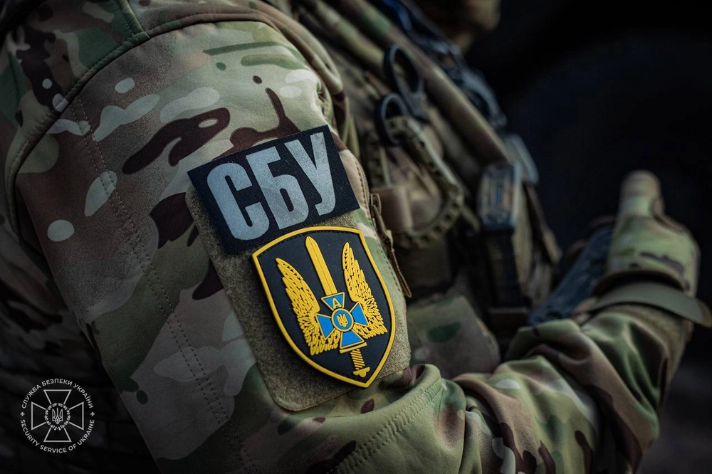 Зеленский присвоил трем полковникам СБУ звание бригадных генералов