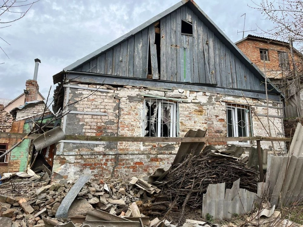 Пошкоджена агрофірма та газогін: росіяни з десяток разів атакували Дніпропетровщину
