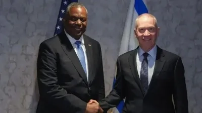 Министры обороны Израиля и США обсуждают передачу американского оружия Израилю - CNN