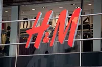 Акции H&M выросли на 13% из-за неожиданного увеличения прибыли