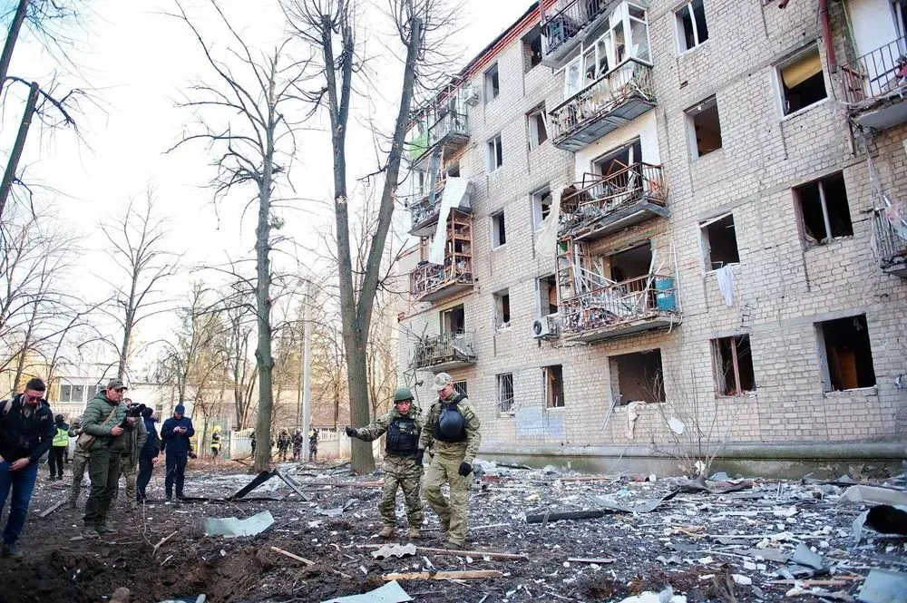we-have-18-damaged-houses-and-more-than-800-broken-windows-terekhov-on-the-consequences-of-russias-strike-on-kharkiv