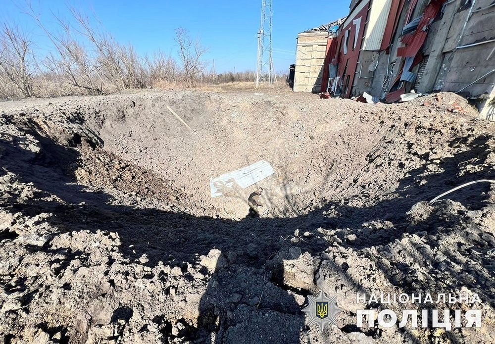 Russian army attacks residential areas of Donetsk region 15 times: one killed and three wounded