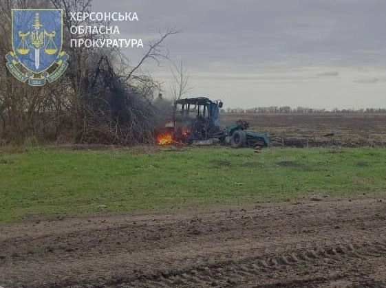 На Херсонщине в результате детонации снаряда на поле погиб тракторист