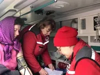 Ще одна медична допомога: мобільна бригада Червоного Хреста розпочала роботу на Сумщині