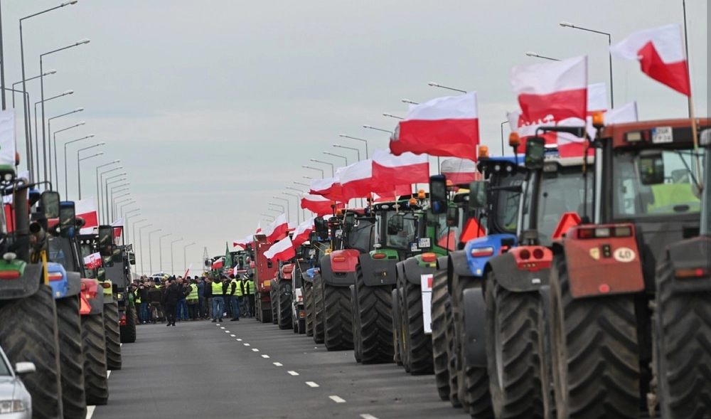 Polish farmers plan to block Uhryniv-Dolhobychuv checkpoint again