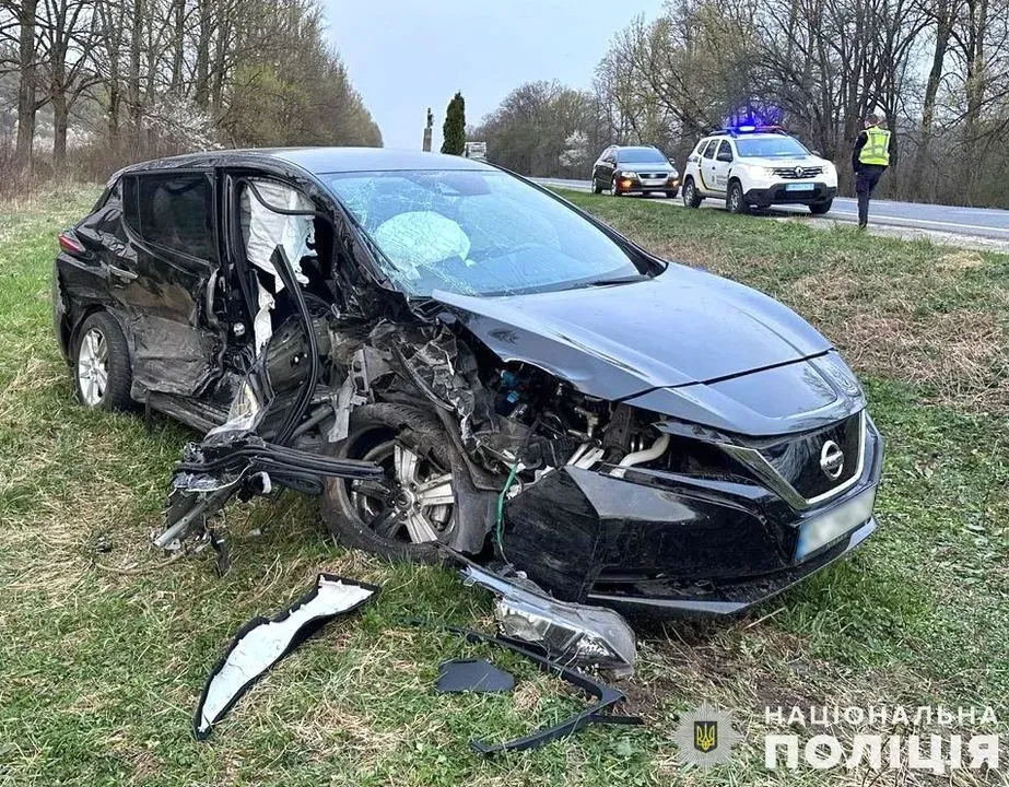 Во Львовской области в смертельное ДТП попал электрокар: погиб пассажир