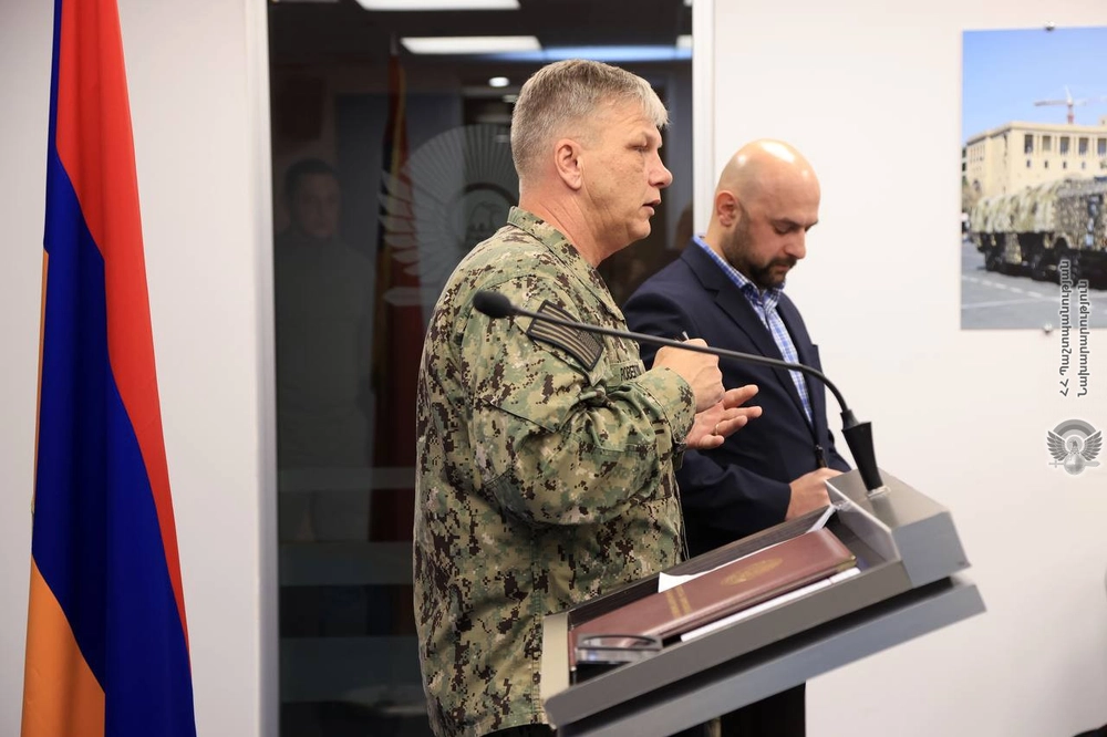 Group of American military instructors arrives in Armenia