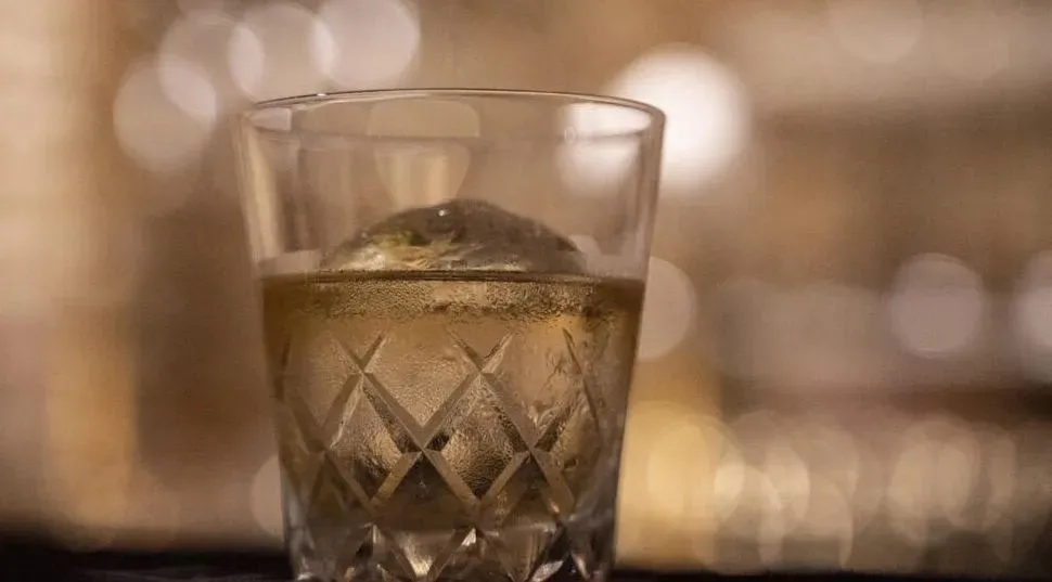 yaponskyi-viski-dozvolyly-vyrobliaty-lyshe-z-vykorystanniam-mistsevoi-vody
