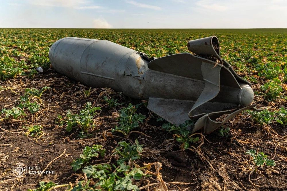 Sappers neutralize FAB-500 bomb in Donetsk region