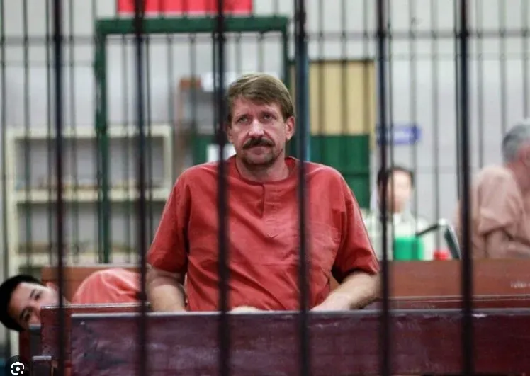 an-exhibition-of-arms-dealer-viktor-booth-sentenced-to-25-years-in-the-united-states-opened-in-sevastopol