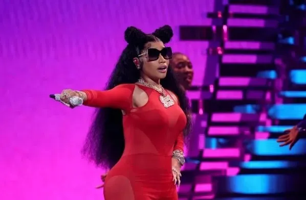nicki-minaj-billie-eilish-katy-perry-and-other-musicians-sign-a-letter-against-artificial-intelligence