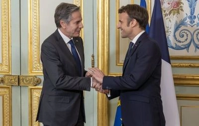 Blinken meets with Macron and confirms readiness to support Ukraine