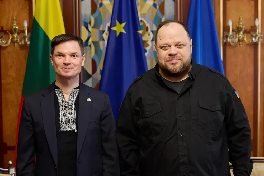 stefanchuk-discusses-ukraines-needs-and-joint-arms-production-with-lithuanian-seimas-vice-speaker