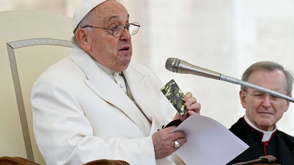 Папа Франциск почтил память павшего под Авдеевкой воина и призвал помолиться за погибших в безумии войны в Украине