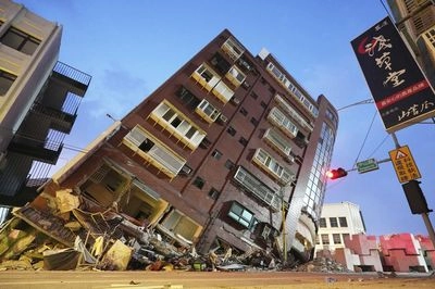 Землетрясение на Тайване: уже известно о более чем тысяче раненых