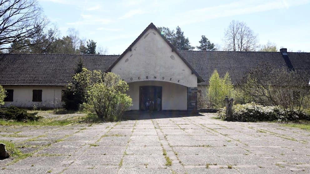 Berlin is discussing the demolition of Goebbels' villa. Earlier, Russian propaganda issued a fake that Zelensky bought it