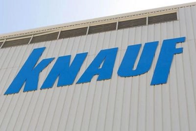 Українські державні та комунальні структури масово закуповують продукцію компанії "Knauf", яка допомогає рф відбудовувати Маріуполь