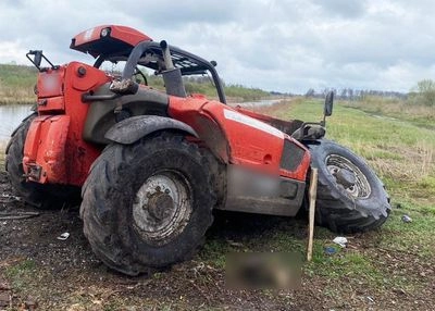 Tractor hits mine in Rivne region, three wounded