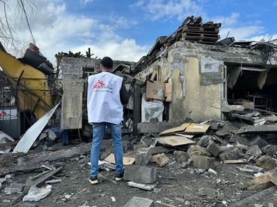 В результаті російської атаки в Покровську зруйновано офіс "Лікарів без кордонів"