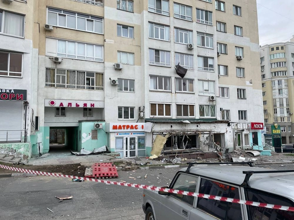 В белгороде рф было громко: губернатор заявляет о сбитых целях, в сети показали повреждения