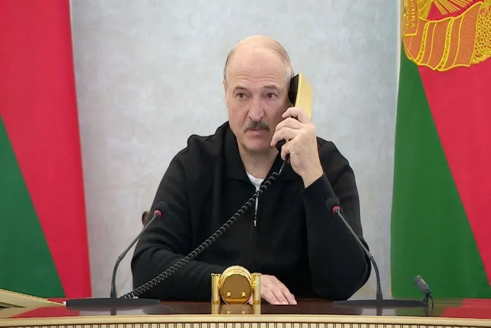 in-belarus-summonses-will-be-sent-via-sms-lukashenko-signs-law